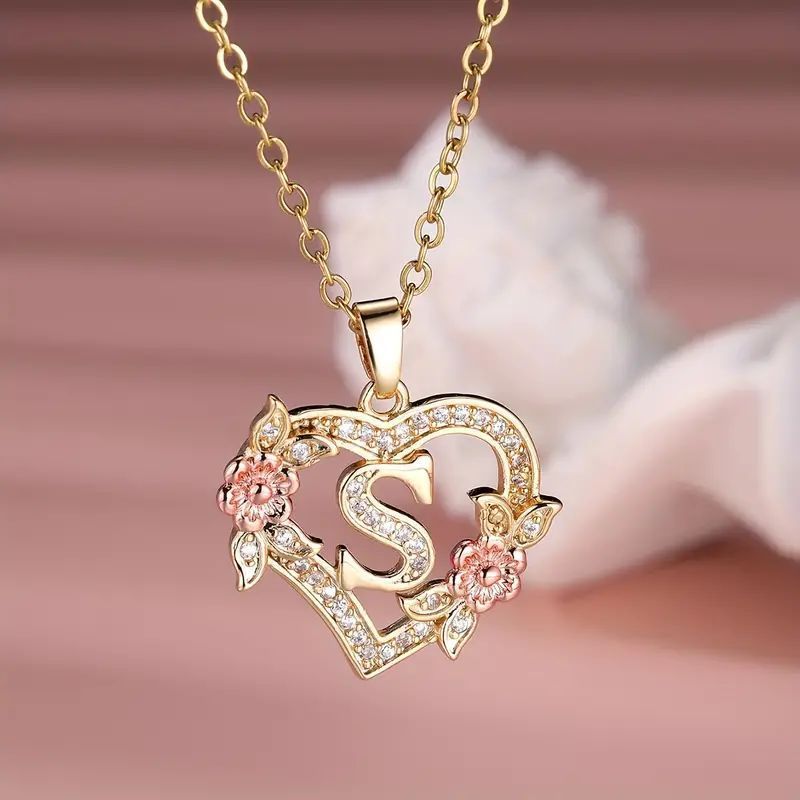 Fashion Hollowed-out Love Heart Flowers Letter Necklace - Fashion Hollowed-out Love Heart Flowers Letter Necklace